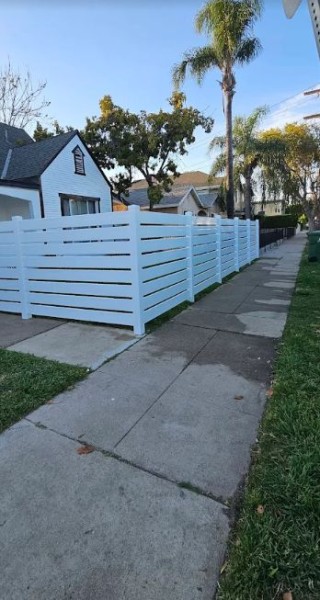 Fence Installation in Sylmar, CA (1)
