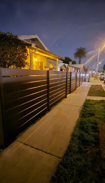 Fence Building in Sylmar, CA (1)
